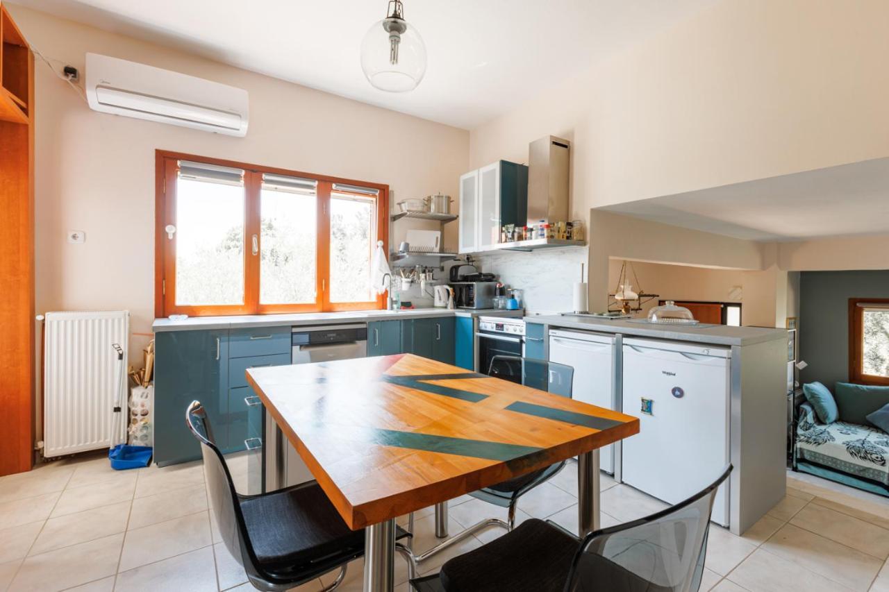 Large Home Near Potamos Beach إبانومي المظهر الخارجي الصورة