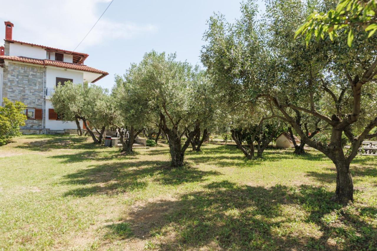 Large Home Near Potamos Beach إبانومي المظهر الخارجي الصورة